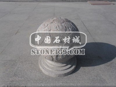 花崗巖石球表面雕刻