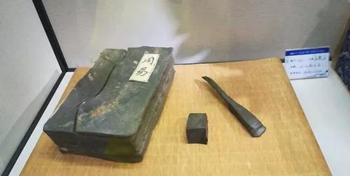 安徽首屆奇石文化交流博覽會(huì)開幕，熱乎乎的金獎(jiǎng)都在這里了！