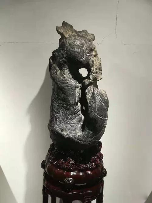 安徽首屆奇石文化交流博覽會(huì)開幕，熱乎乎的金獎(jiǎng)都在這里了！