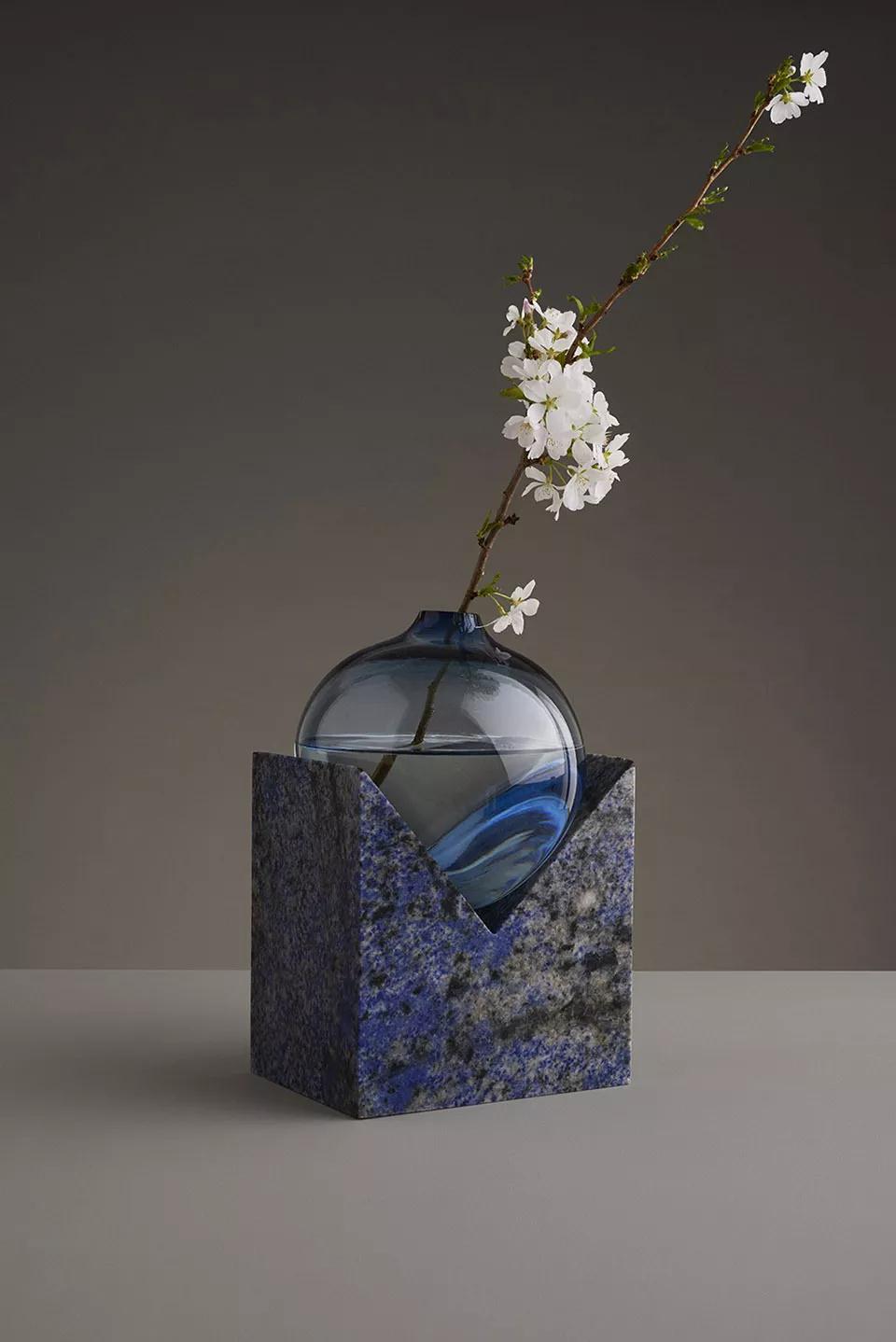 玻璃&石材花瓶：一枝花、一顆石、一種品味