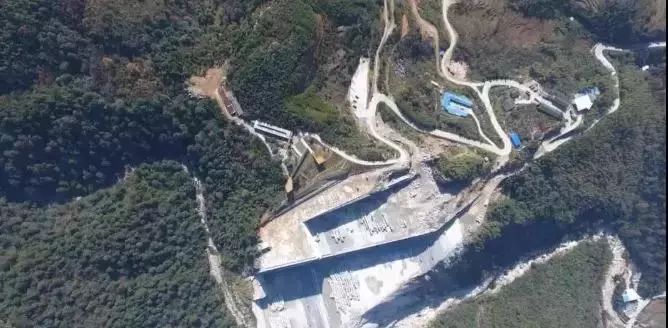 政策丨關(guān)閉石材礦山最新動(dòng)向。綠色礦山建設(shè)是唯一出路，不是可有可無的退路！