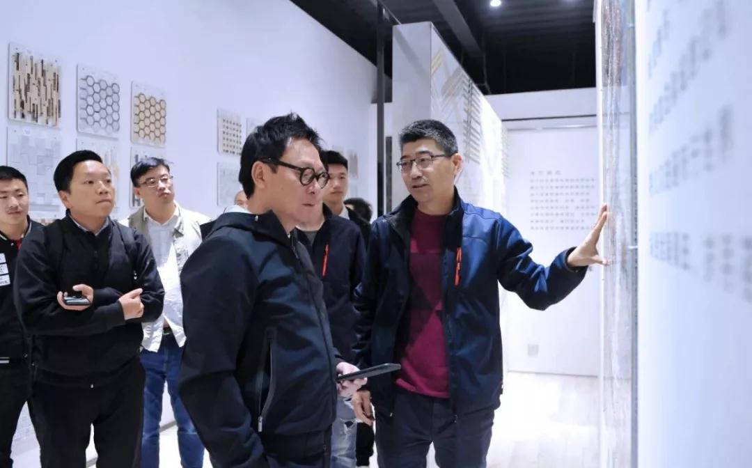 大咖駕到！11月8日，梁志天將現(xiàn)身第20屆水頭石博會暨石材設計周！