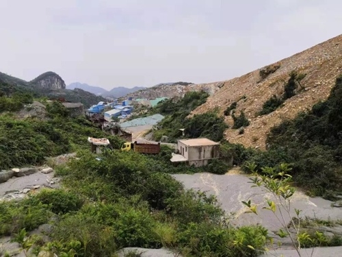 四川達(dá)州大竹縣、渠縣交界露天采石場(chǎng)開采無序，被督察組點(diǎn)名通報(bào)