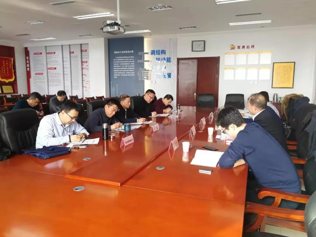 只爭(zhēng)朝夕---中國(guó)建筑材料工業(yè)規(guī)劃研究院、山東省石材行業(yè)協(xié)會(huì)等共同考察調(diào)研山東鄒城石材行業(yè)！