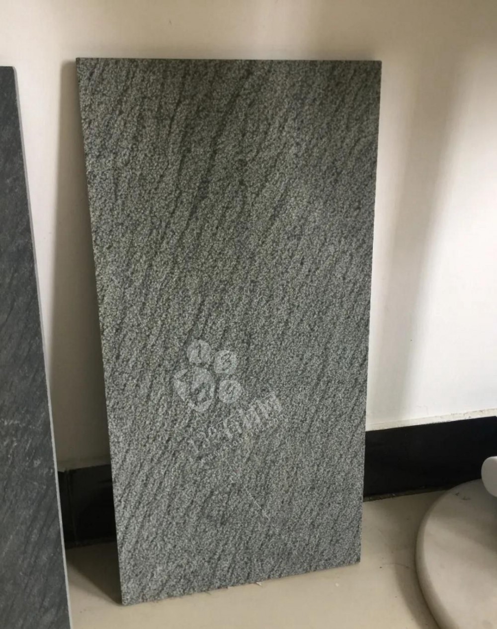 江西省安?？h委書記等領(lǐng)導(dǎo)一行蒞臨方通石業(yè)視察指導(dǎo)！附江西吉安新品青石欣賞！ 