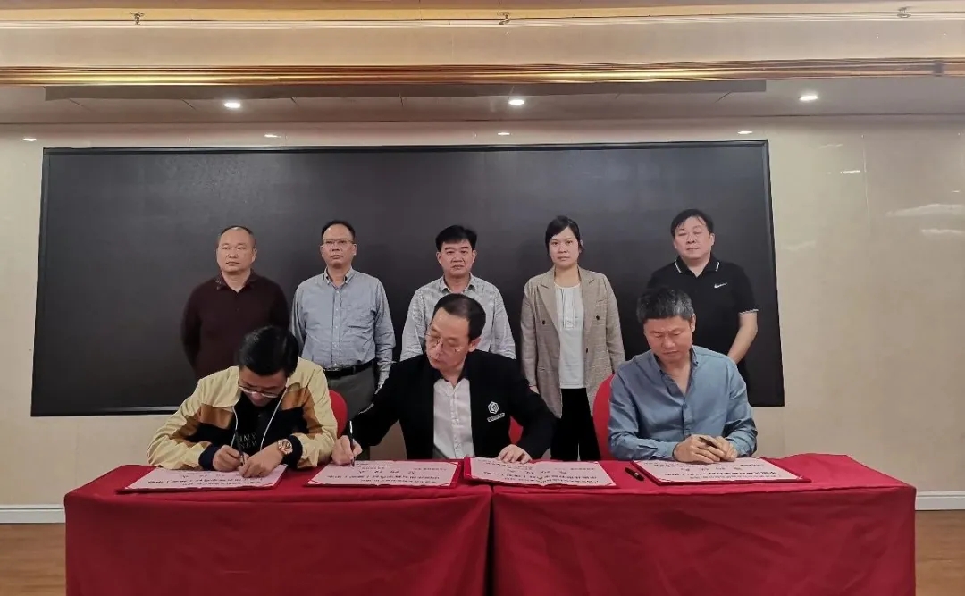 中國花崗石數(shù)字選材（雄安）中心專場石材推薦會在承德、岑溪成功舉辦