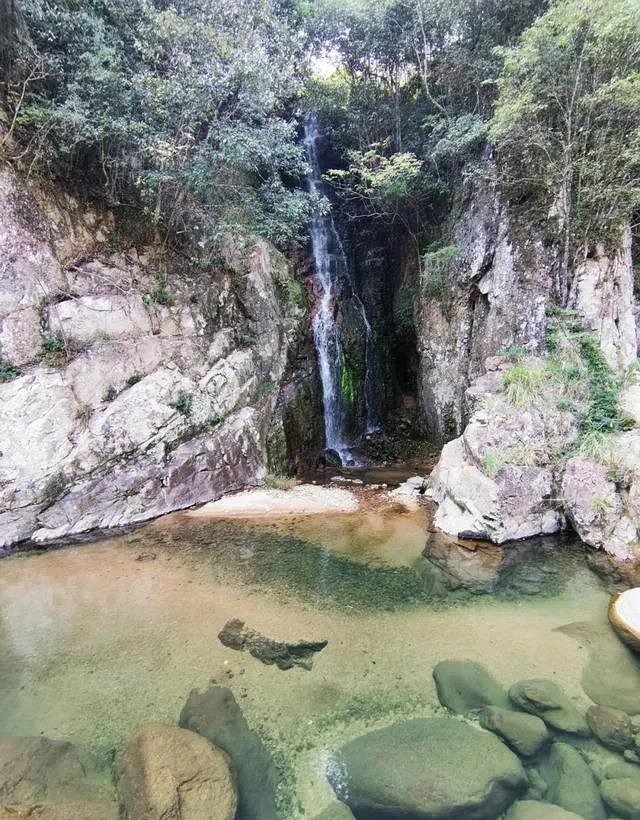 人跡罕至！浙江溫州永嘉這里有條花崗巖石河、平板溪