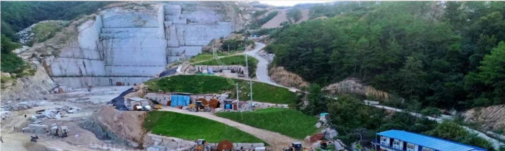 湖北省孝感市石材產(chǎn)區(qū)大悟縣花崗巖木蘭紅、木蘭黃礦山及石材欣賞！