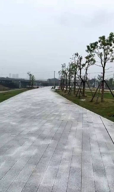 【麻城盛鑫石材】主營(yíng)湖北芝麻白603、芙蓉白602、外墻干掛、地鋪、路沿石等異形板材