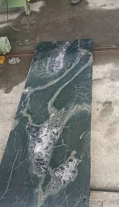 陜西石材產(chǎn)區(qū)安康白河縣石材資源和石材產(chǎn)品(夢(mèng)幻彩云、青石、盤古綠)介紹