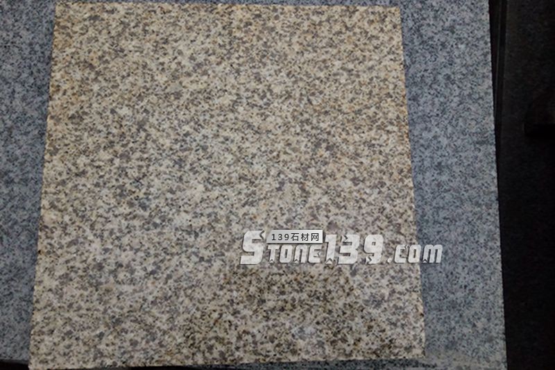 【洪興石材】主營(yíng)河南泌陽(yáng)芝麻白、芝麻灰、泌陽(yáng)紅、芝麻黑、黃銹石、白麻、路沿石、花崗巖異形石等產(chǎn)品